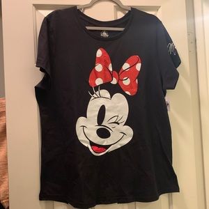 Adorable Minnie Mouse Shirt🖤🤍❤️